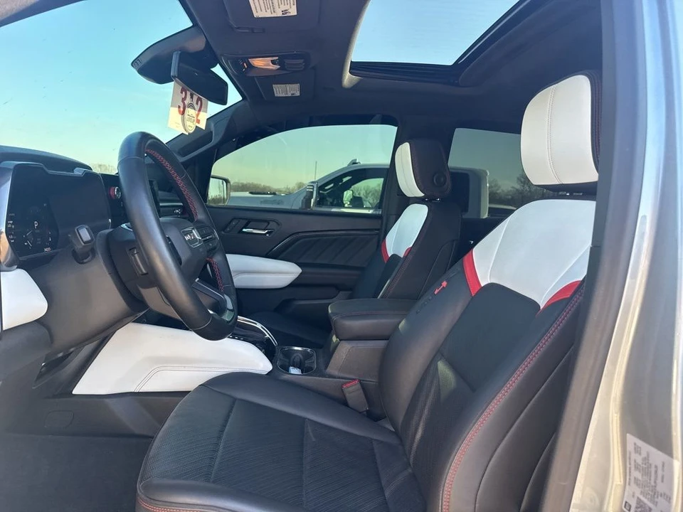 2023 GMC Canyon 2nd Gen - Image 5 of 8