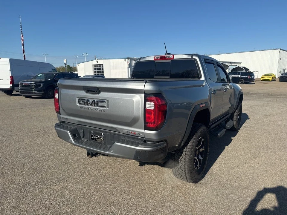 2023 GMC Canyon 2nd Gen - Image 3 of 8