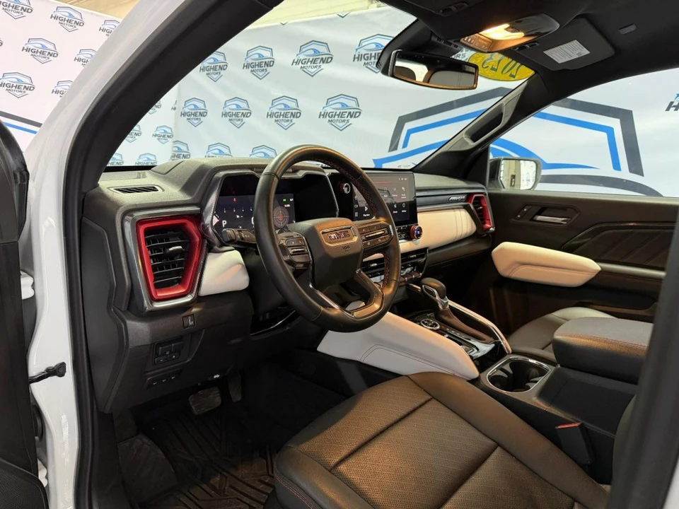 2023 GMC Canyon 2nd Gen - Image 14 of 21