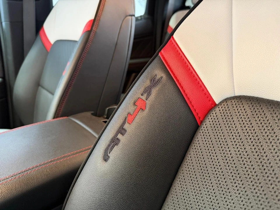 2023 GMC Canyon 2nd Gen - Image 17 of 21
