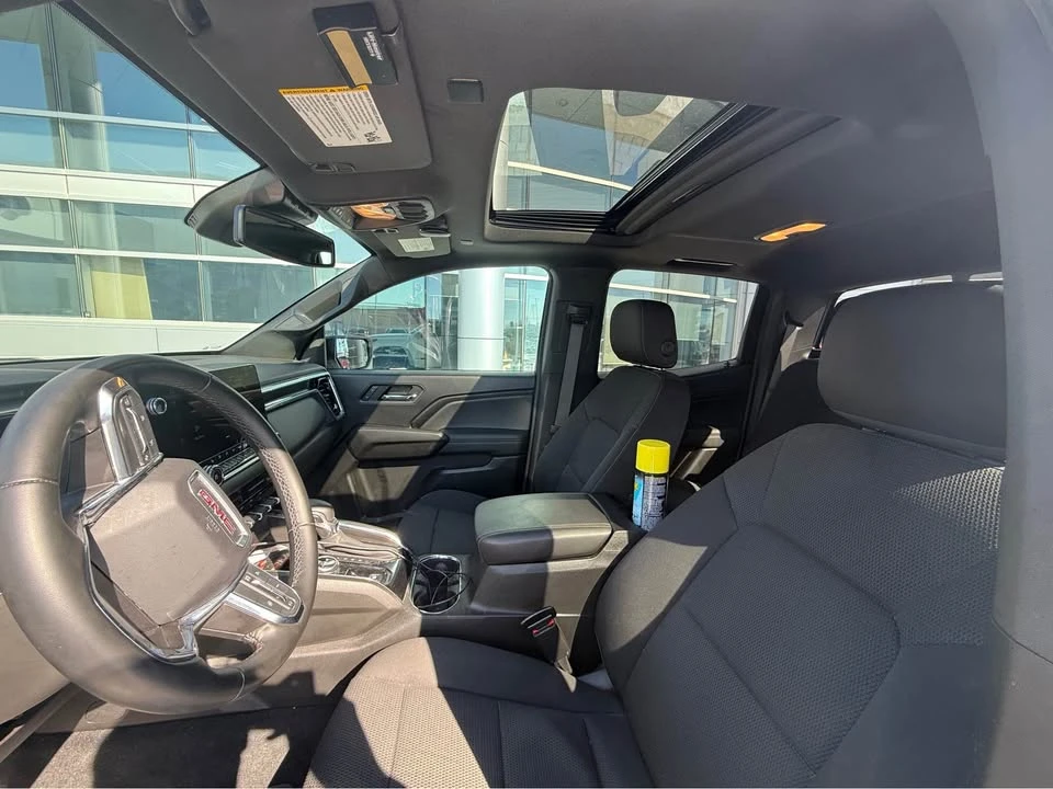 2023 GMC Canyon - Image 9 of 13