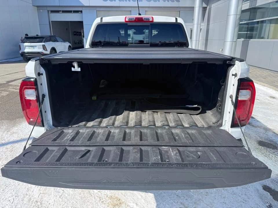2023 GMC Canyon - Image 8 of 13