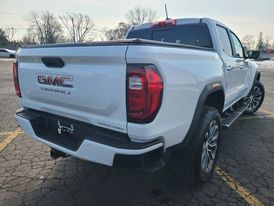 2023 GMC Canyon 2nd Gen - Image 5 of 21