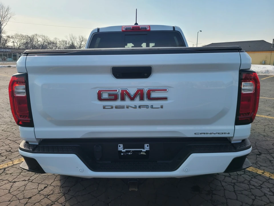 2023 GMC Canyon 2nd Gen - Image 4 of 21