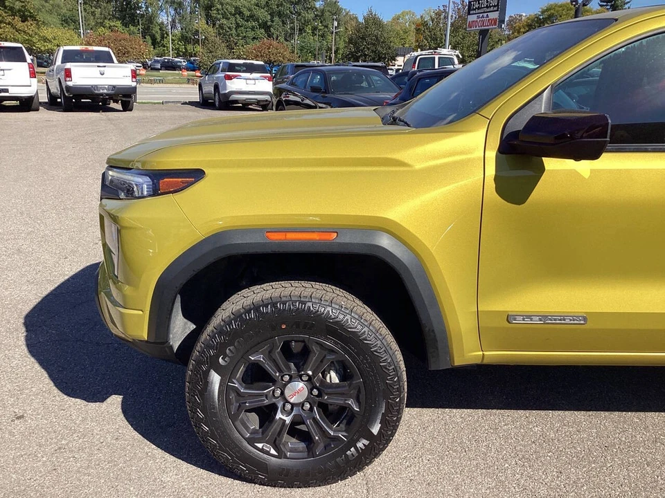 2023 GMC Canyon 2nd Gen - Image 6 of 21