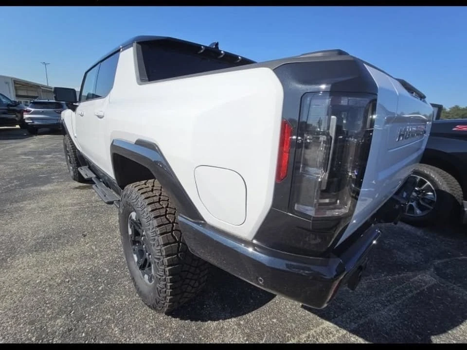 2023 GMC Hummer EV - Image 3 of 6
