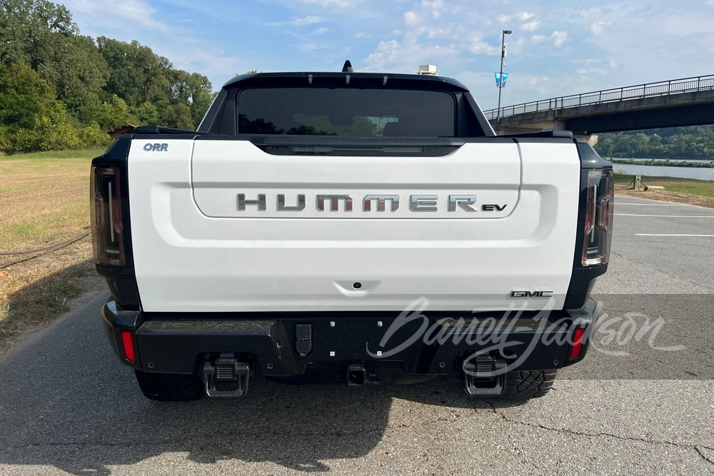 2023 GMC Hummer EV - Image 16 of 22