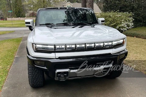 2023 GMC Hummer EV - Image 14 of 16