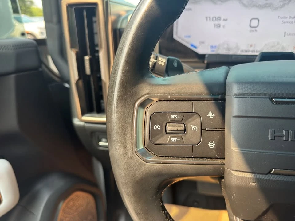 2023 GMC Hummer EV - Image 7 of 18