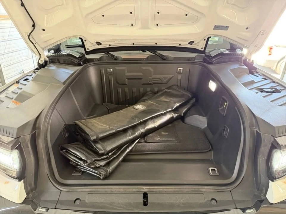 2023 GMC Hummer EV - Image 20 of 20