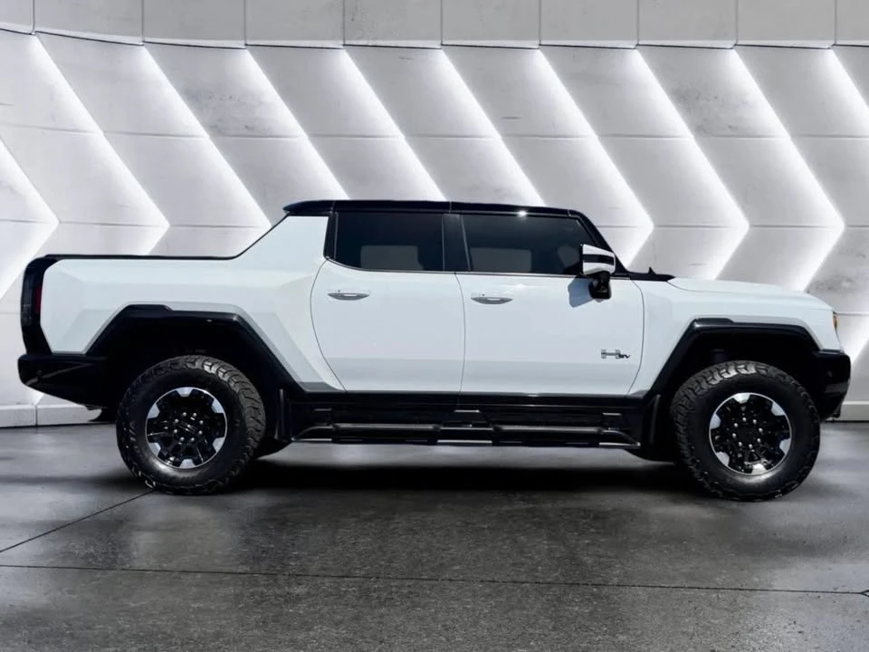 2023 GMC Hummer EV - Image 4 of 20