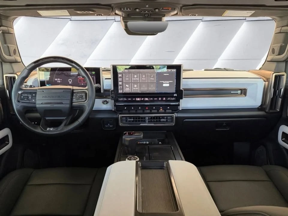 2023 GMC Hummer EV - Image 12 of 20