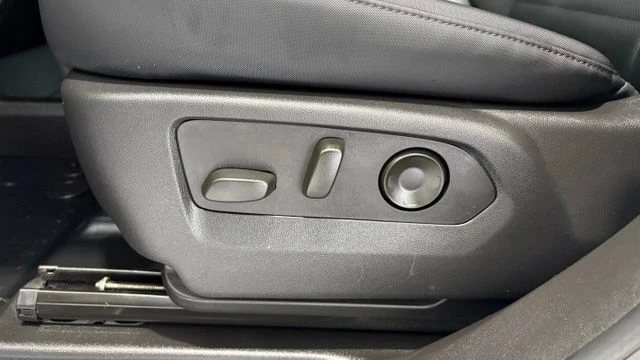 2023 GMC Hummer EV - Image 14 of 20