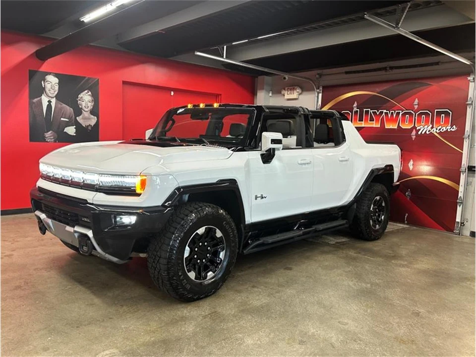 2023 GMC Hummer EV - Image 3 of 31
