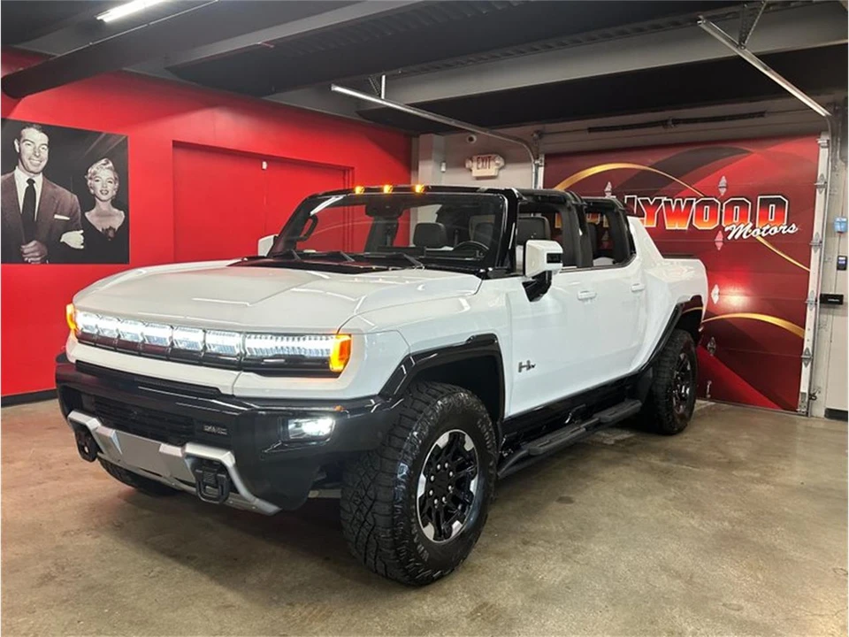 2023 GMC Hummer EV - Image 4 of 31