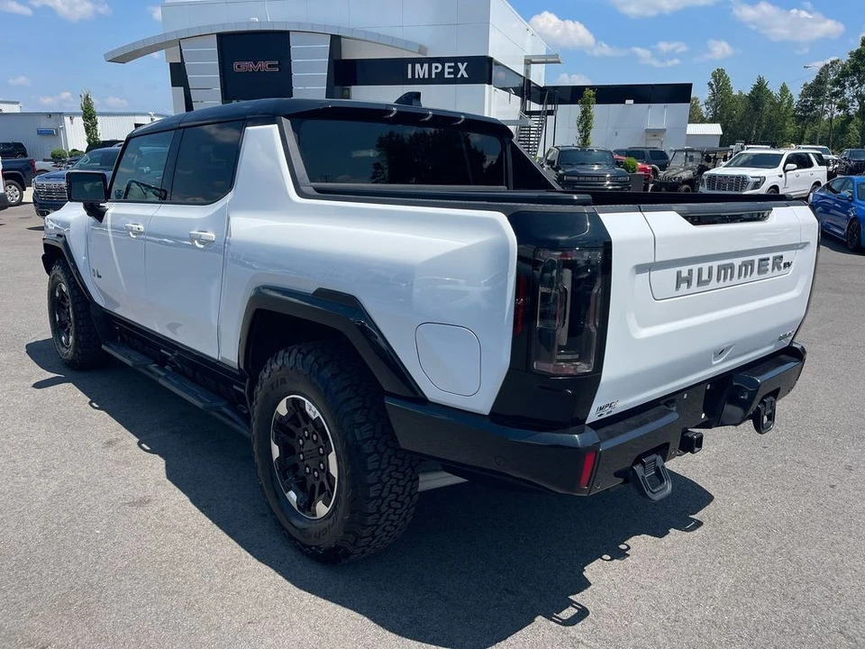 2023 GMC Hummer EV - Image 3 of 12