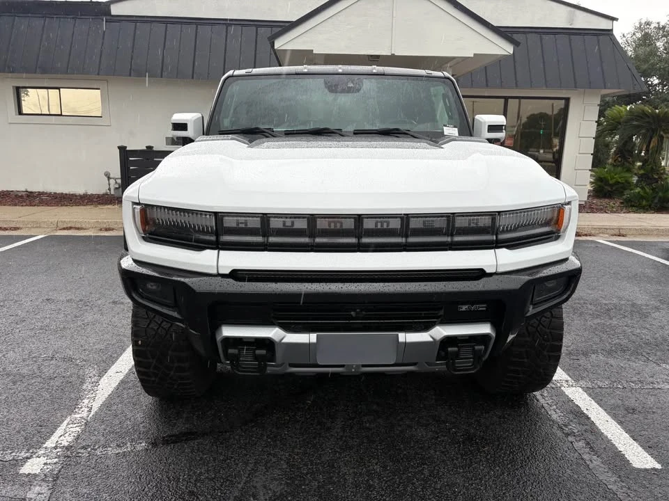 2023 GMC Hummer EV - Image 2 of 6
