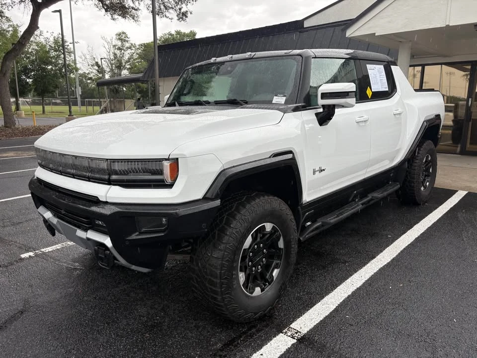 2023 GMC Hummer EV - Image 3 of 6