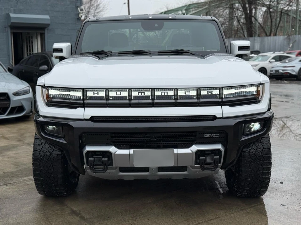 2023 GMC Hummer EV - Image 2 of 21