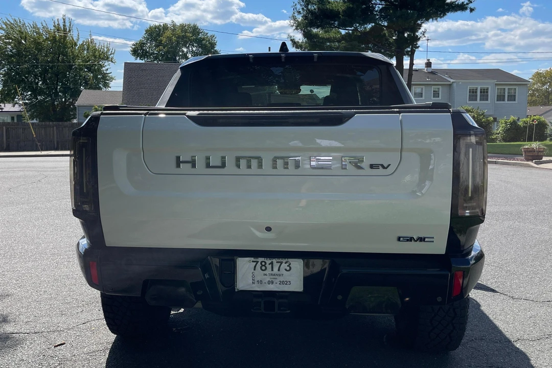 2023 GMC Hummer EV - Image 5 of 31