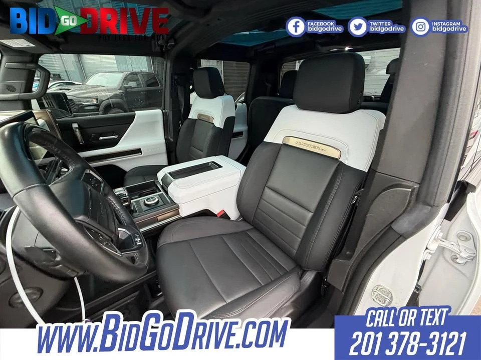 2023 GMC Hummer EV - Image 8 of 9