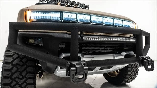 2023 GMC Hummer EV - Image 21 of 21