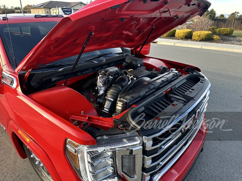 2023 GMC Sierra Heavy Duty 5th Gen - Image 6 of 8