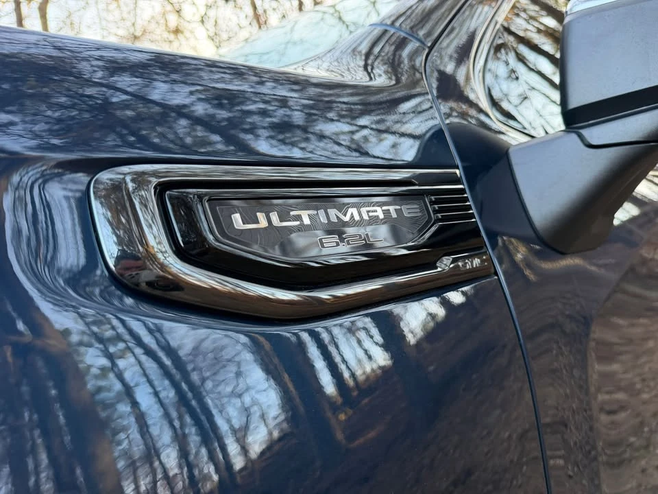 2023 GMC Sierra 5th Gen - Image 7 of 12