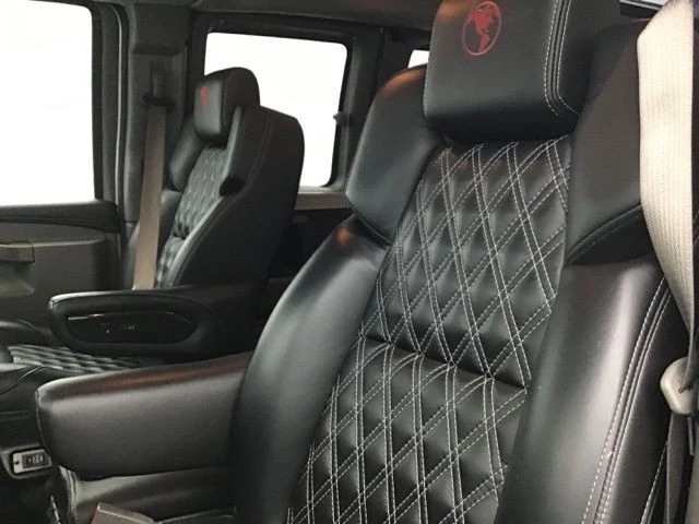 2023 GMC Savana - Image 20 of 21