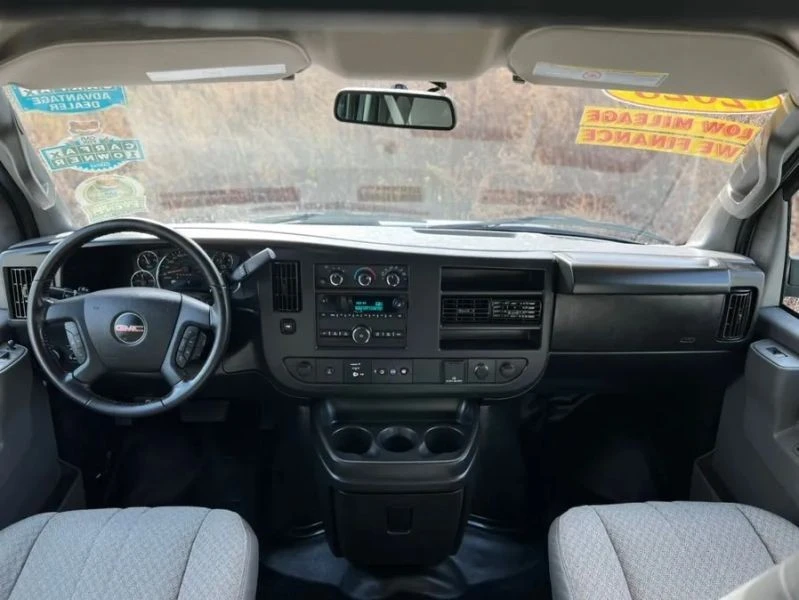2023 GMC Savana - Image 10 of 12