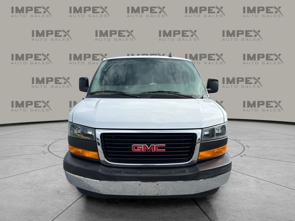 2023 GMC Savana - Image 8 of 21