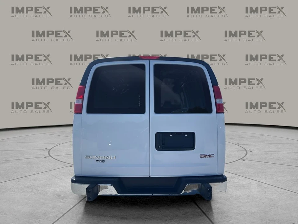 2023 GMC Savana - Image 4 of 21
