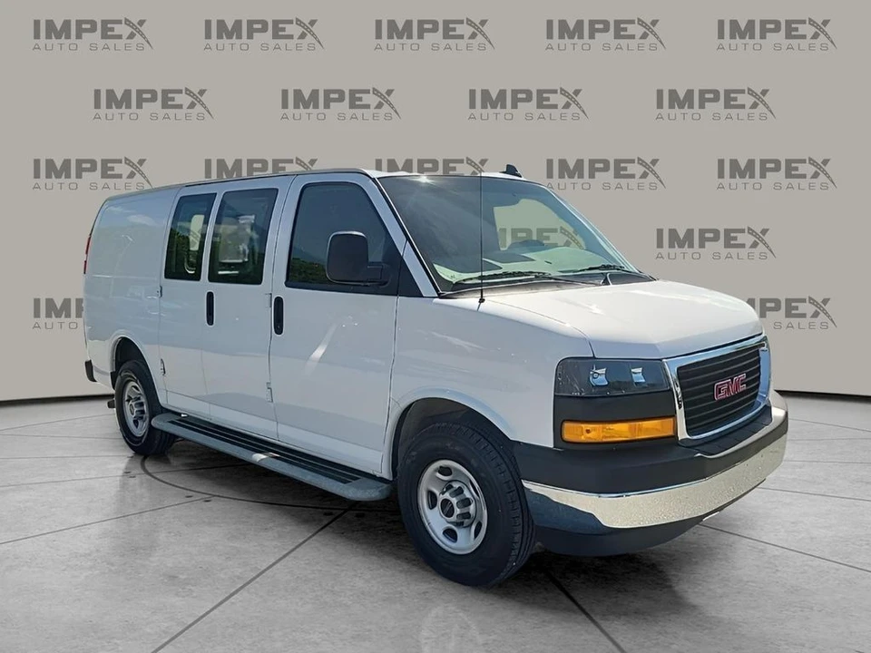 2023 GMC Savana - Image 7 of 21