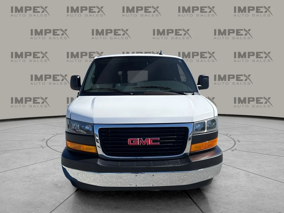 2023 GMC Savana - Image 8 of 12