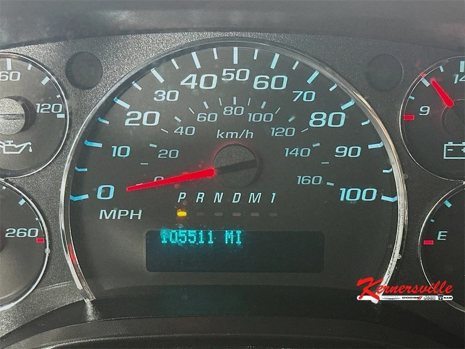 2023 GMC Savana - Image 15 of 21