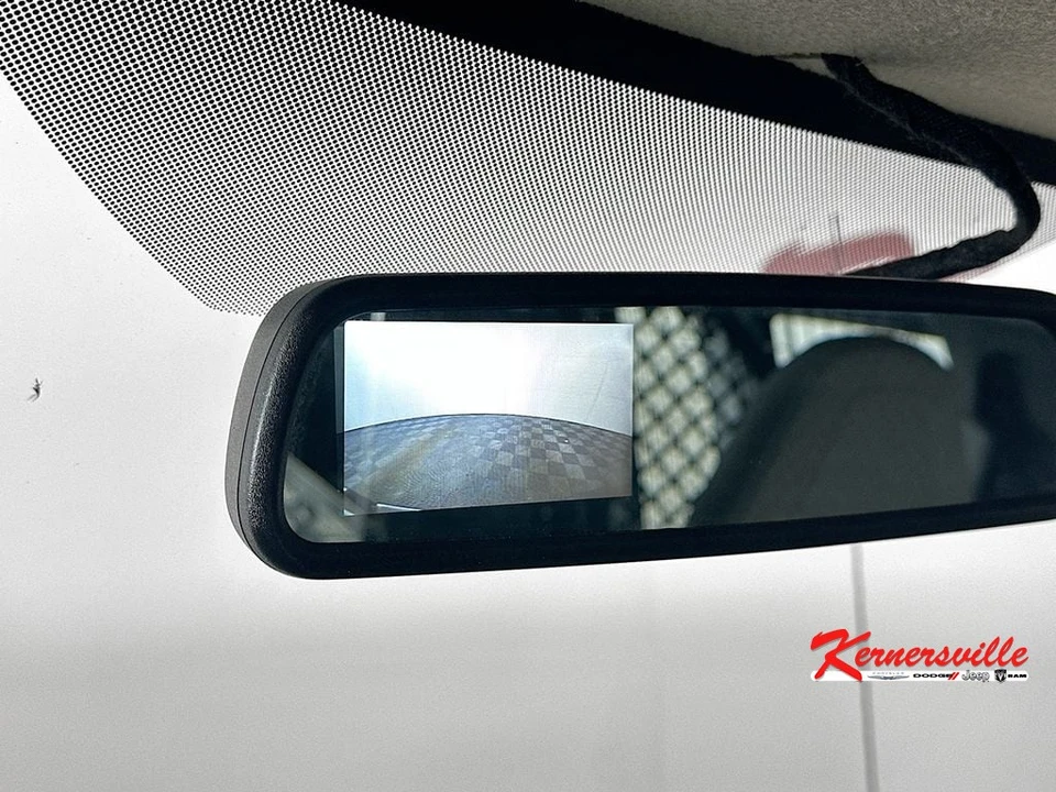 2023 GMC Savana - Image 20 of 21