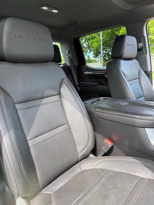 2023 GMC Sierra 5th Gen - Image 14 of 17