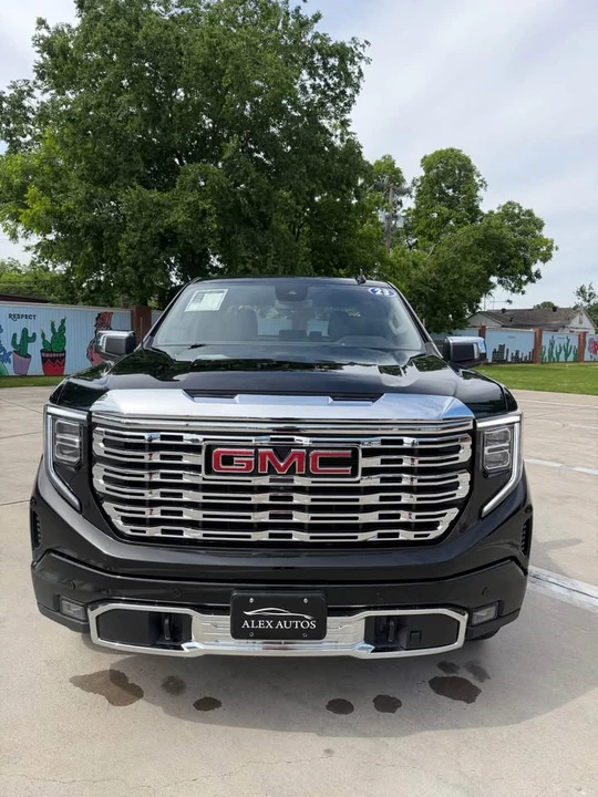 2023 GMC Sierra 5th Gen - Image 3 of 17