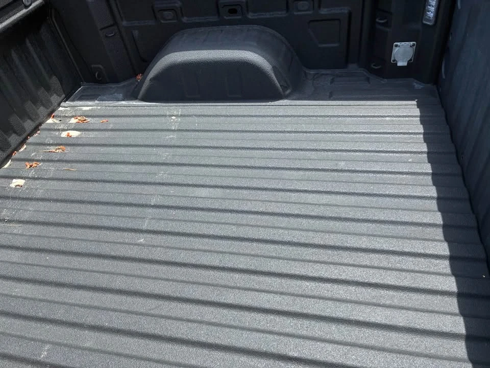 2023 GMC Sierra 5th Gen - Image 5 of 5
