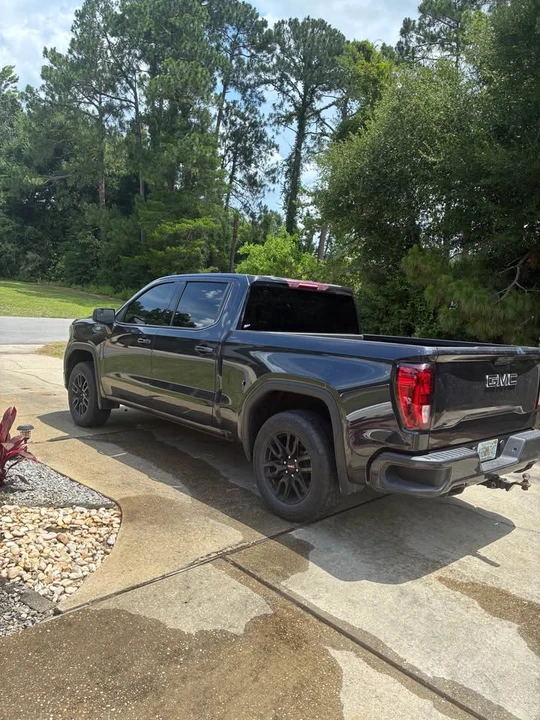 2023 GMC Sierra 5th Gen - Image 2 of 5