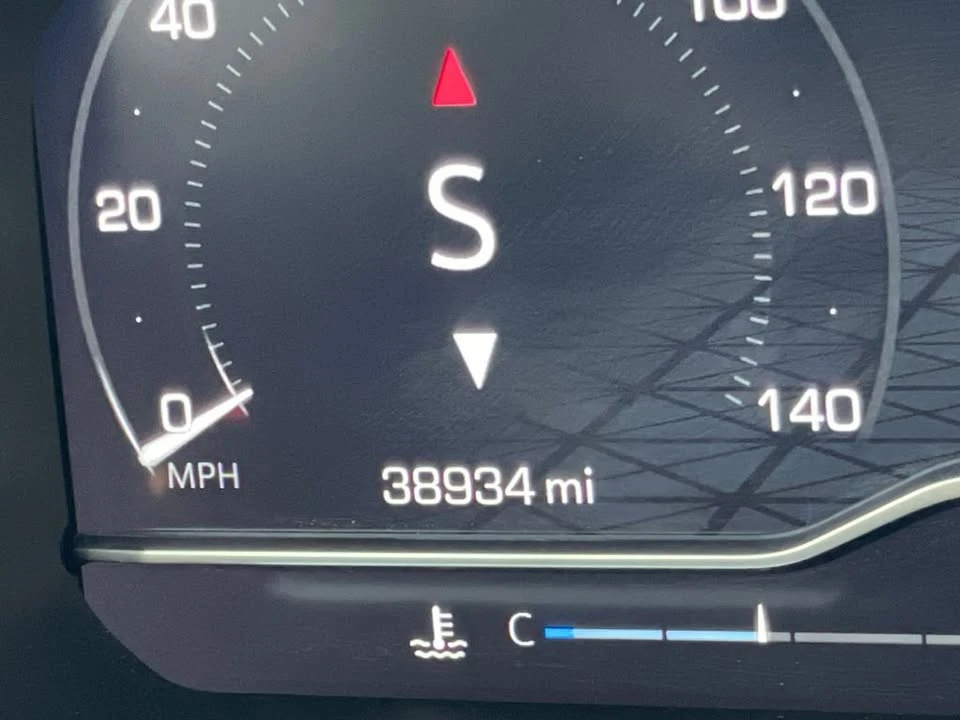 2023 GMC Sierra 5th Gen - Image 14 of 20