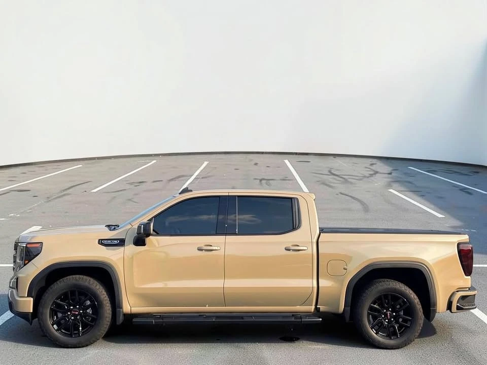 2023 GMC Sierra 5th Gen - Image 2 of 20