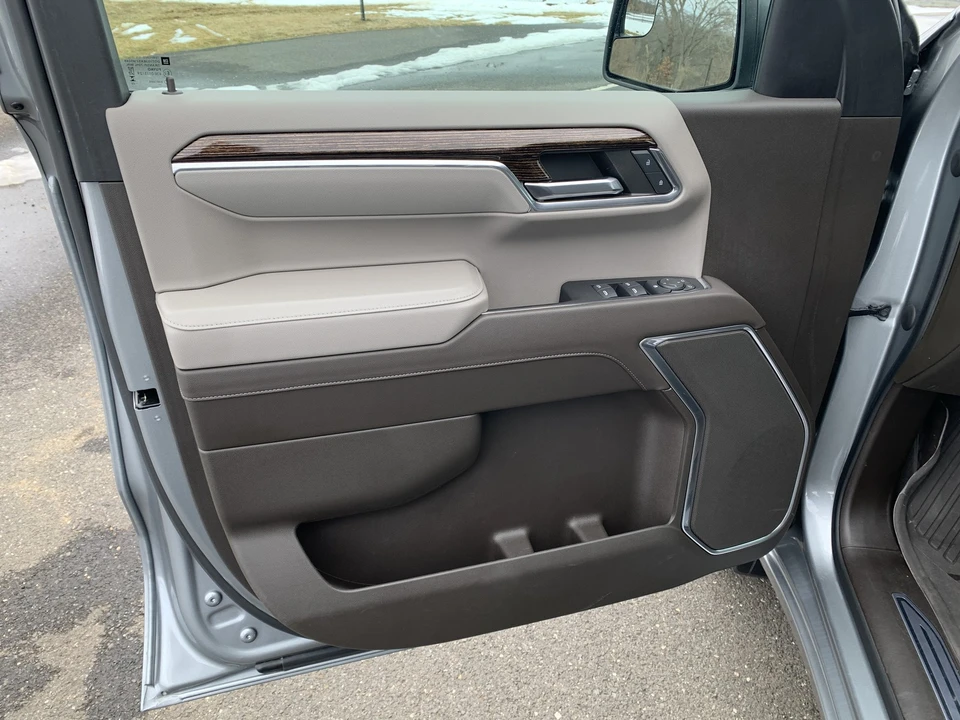 2023 GMC Sierra 5th Gen - Image 13 of 21