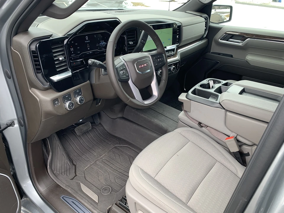 2023 GMC Sierra 5th Gen - Image 12 of 21