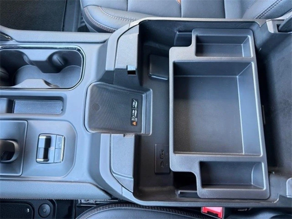 2023 GMC Sierra 5th Gen - Image 17 of 20