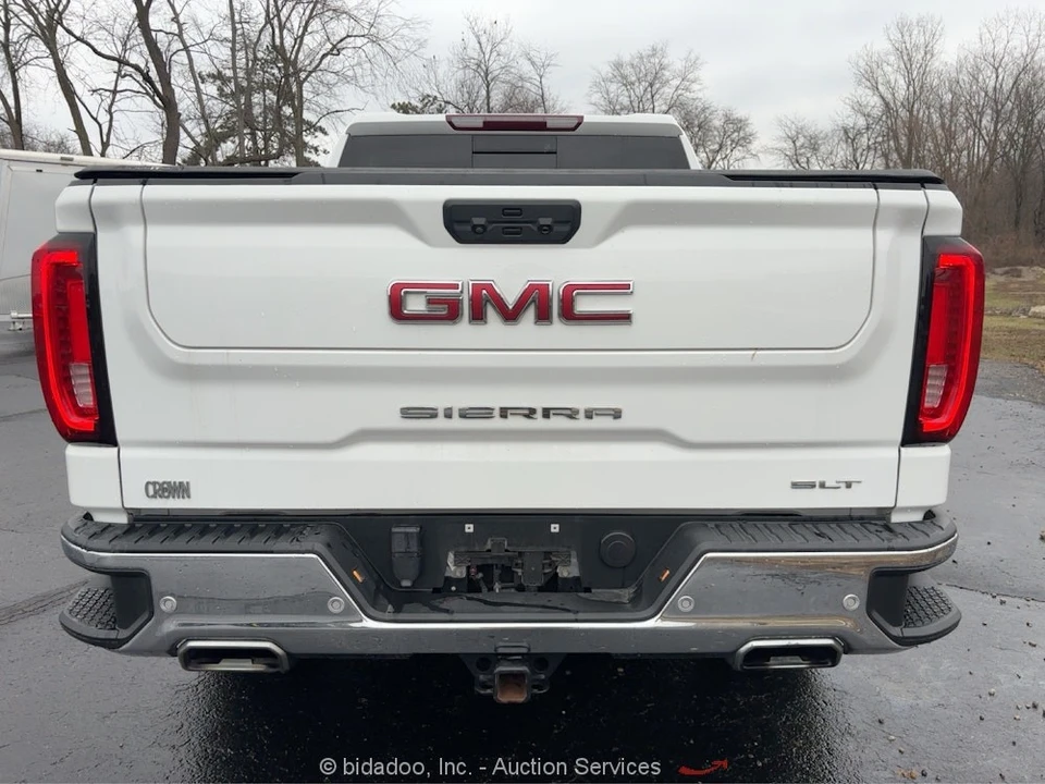 2023 GMC Sierra 5th Gen - Image 8 of 12