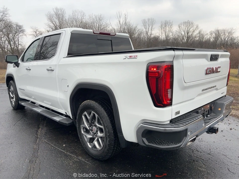 2023 GMC Sierra 5th Gen - Image 3 of 12