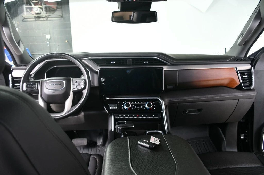 2023 GMC Sierra 5th Gen - Image 5 of 12