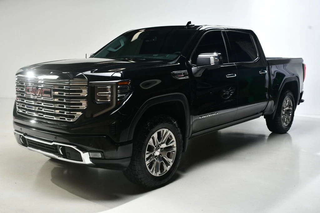 2023 GMC Sierra 5th Gen - Image 2 of 12