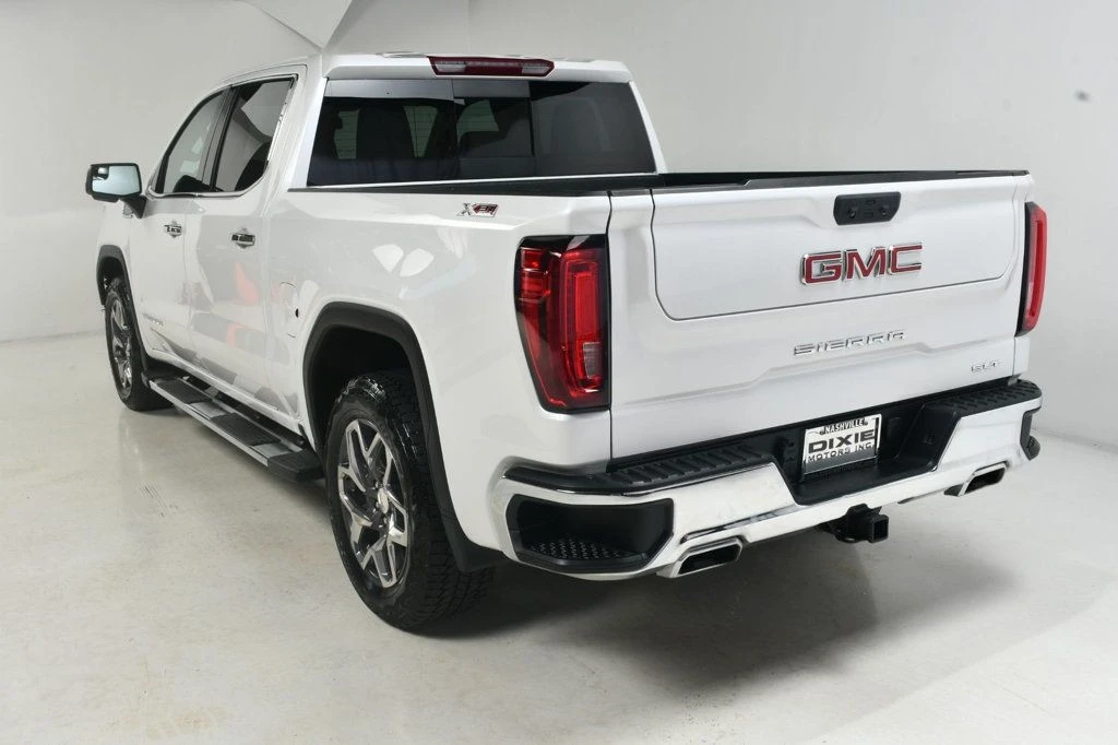 2023 GMC Sierra 5th Gen - Image 10 of 12